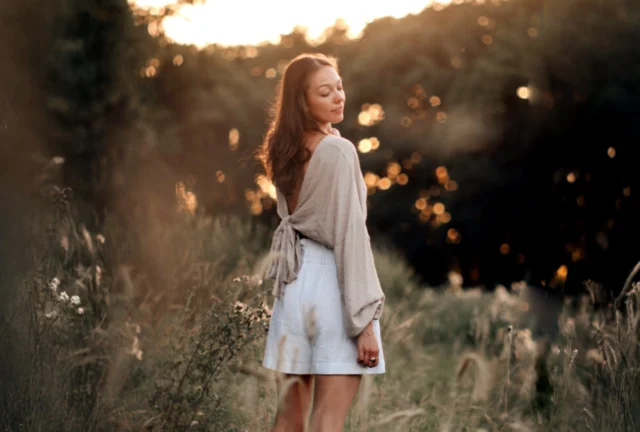 Mir ist absolut nach Sommer! Wem noch? 
Shooting für @@_clara_himmel_ 
.
#einblickfotografie #businessshooting #clarahimmel